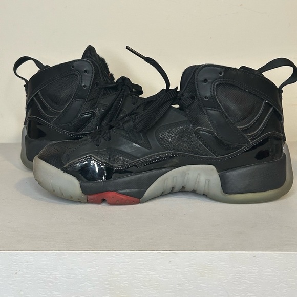 Jordan Jumpman Two Trey (GS) 4Y shoes Black/Red - Picture 1 of 8